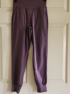 nomo FLEX Mauve High-Waist Jogger Pants